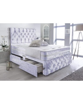 Chesterfield bed with footboard