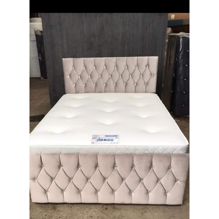 CHESTERFIELD BEDS WITH FOOTBOARD